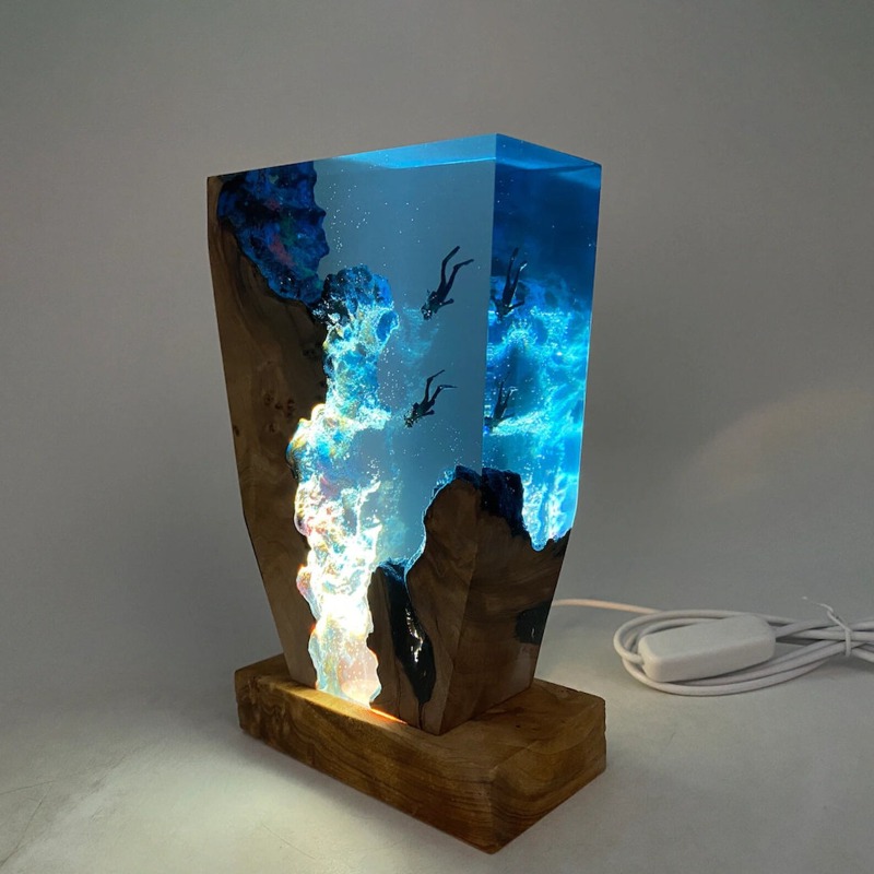 Deep Sea Colorful Exploration  - Unique Lighting Decor avaliação e preço