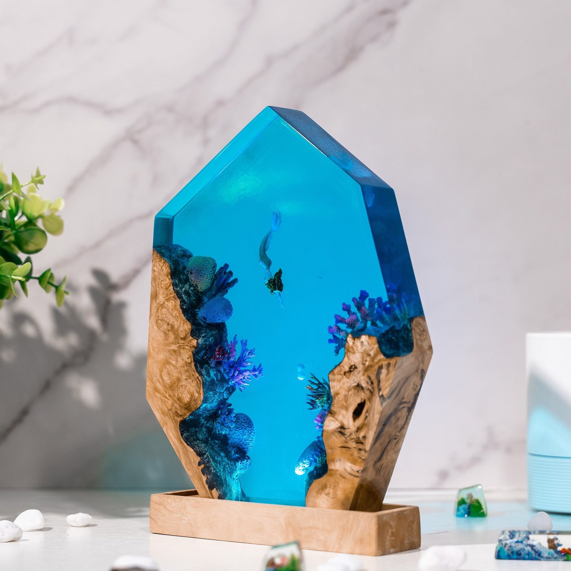 Customized Items Resin Table L - Room Decor Lighting Lamp avaliação e preço