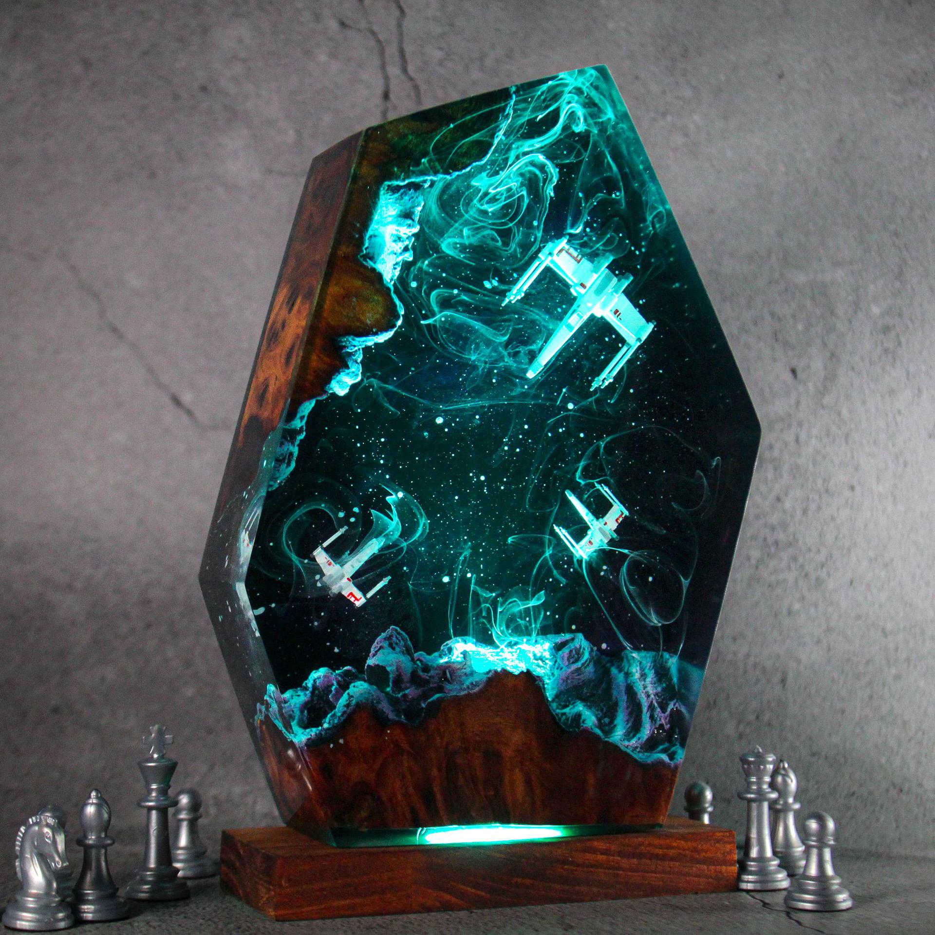 Customized Items Resin Table L - Room Decor Lighting Lamp avaliação e preço